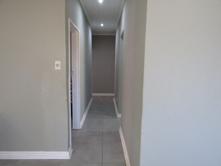 3 Bedroom Property for Sale in Kruisfontein Eastern Cape